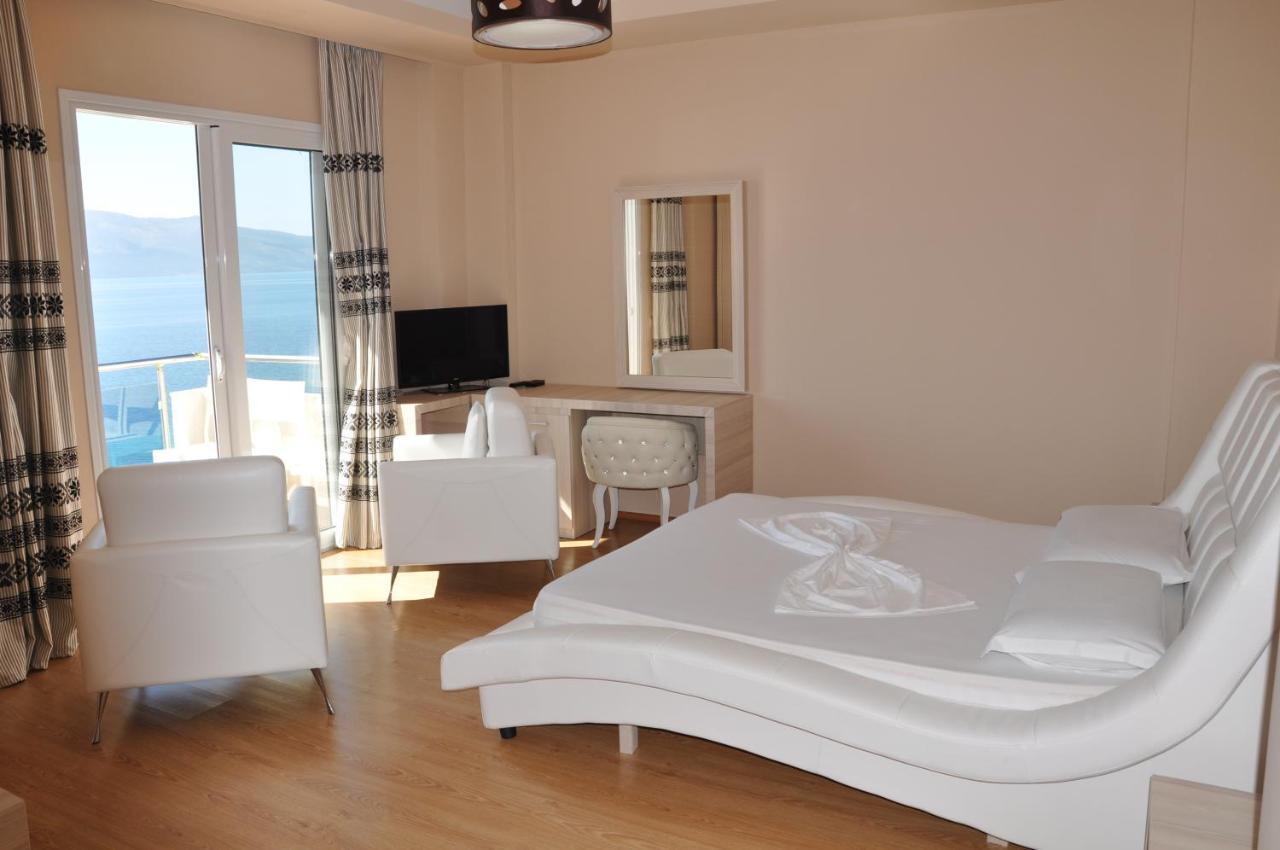 Coral Hotel & Resort Radhime Ruang foto